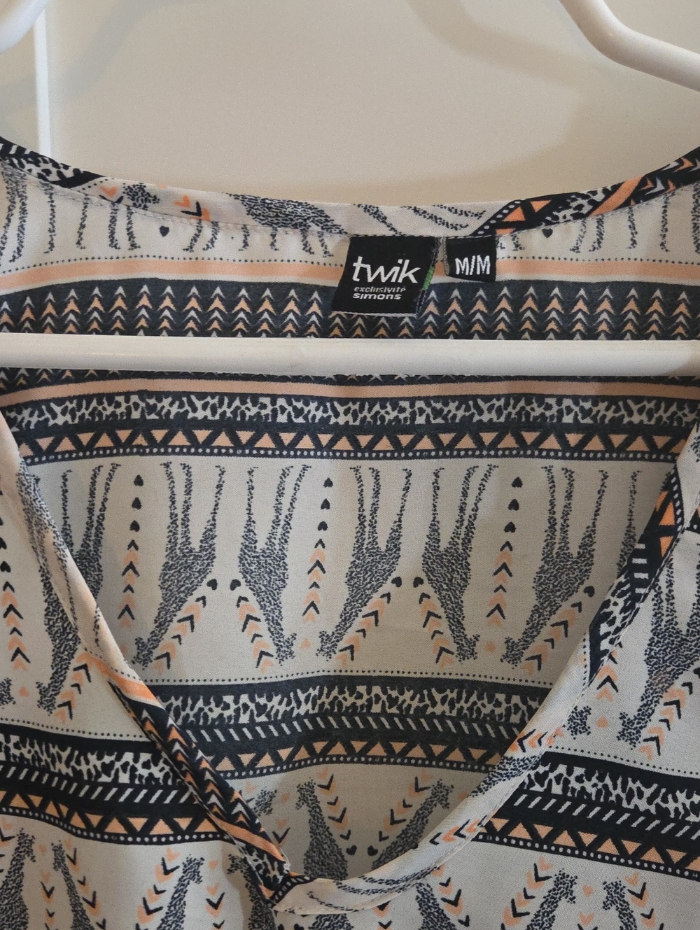 Pattern blouse by Twik from Simons - Picture 7 of 8